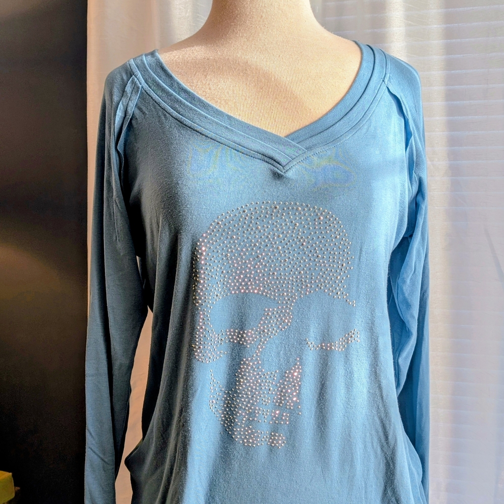 Blue V-Neck Long Sleeve Top with Rhinestone Skull